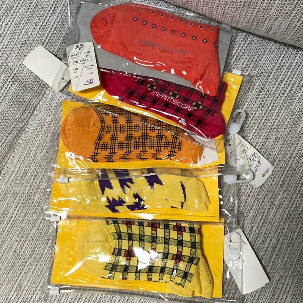 NWT ESPRIT vintage 80s socks 5 pairs one price $60 original ESPRIT PACKAGE